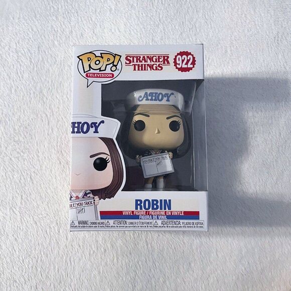 Ahoy Robin Funko Pop 922 - Stranger Things - Picture 1 of 12